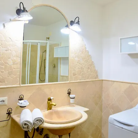 Terme Retreat - 1 Bedroom With Garden